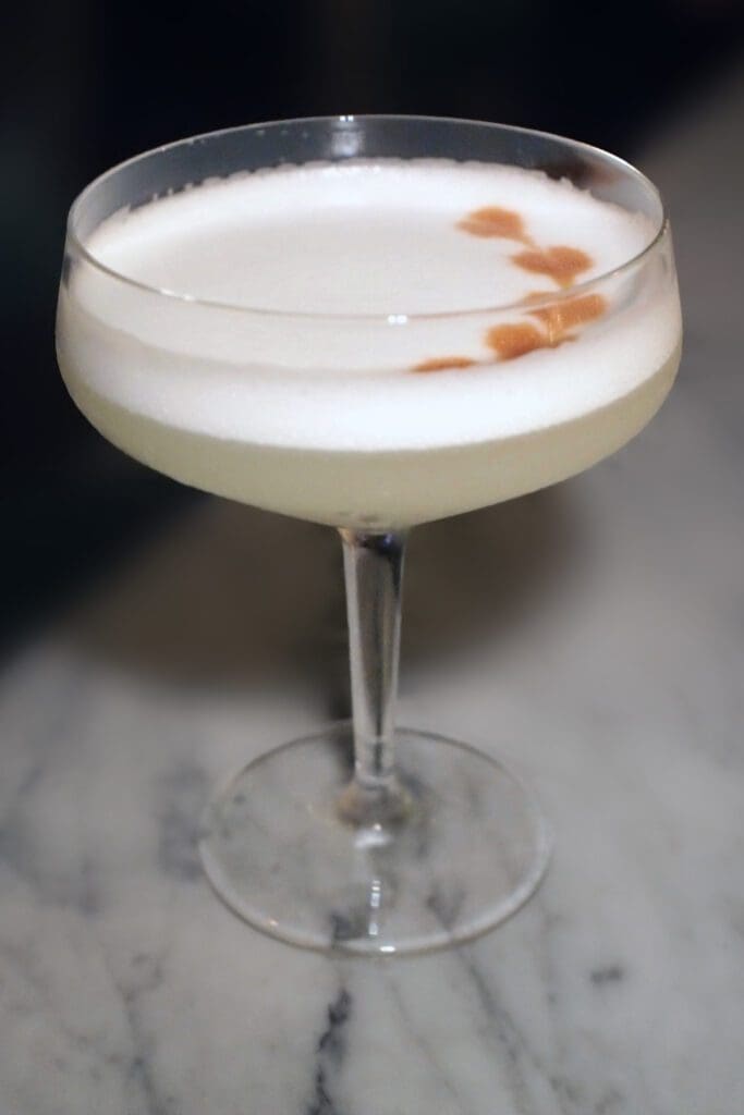 Bochinche — Pear Pisco Sour